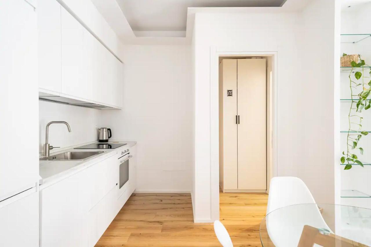 Trastevere Boutique Apartment โรม ภายนอก รูปภาพ
